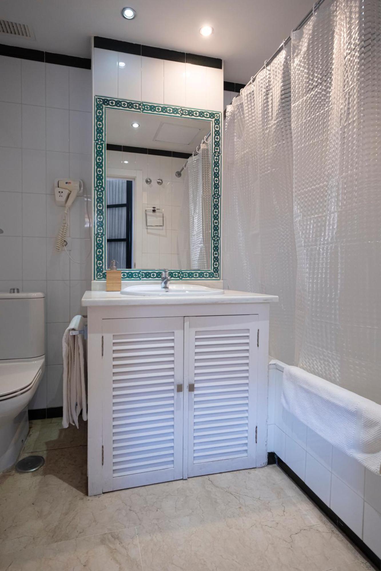 Apartamento Con Encanto En Patio Sevillano Ngoại thất bức ảnh